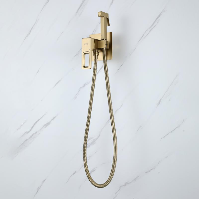 Смеситель с гигиеническим душем Gappo G7217-3