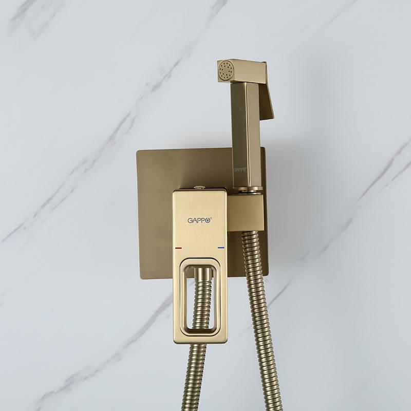 Смеситель с гигиеническим душем Gappo G7217-3