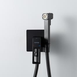 Смеситель с гигиеническим душем Gappo G7217-16